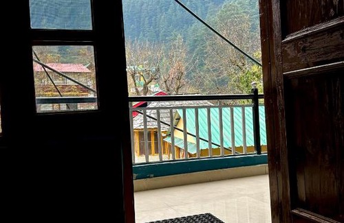 Kasol Bed & Breakfast | Ronak Palace