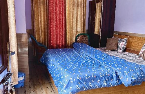 Kasol Bed & Breakfast | Ronak Palace