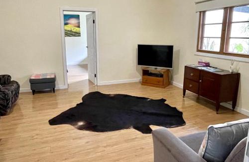 Wisanger Apartment | Ronald's Roost farmstay Kangaroo Island