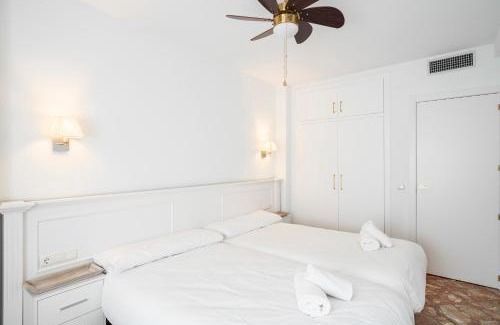 Angustias - Chana - Encina Apartment | Ronda Suites 193 junto a hospitales y cerca centro con Parking Gratis