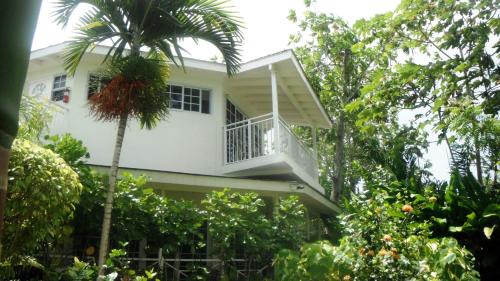 Negril Resort | Rondel Village
