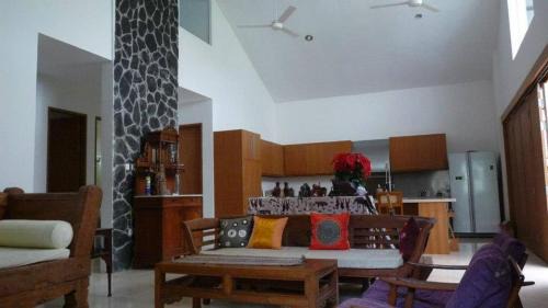 Lembang House | Ronia Mountain Villa Lembang