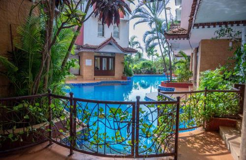 Guirim Villa | Ronne's Candy Floss Blue Lagoon villa