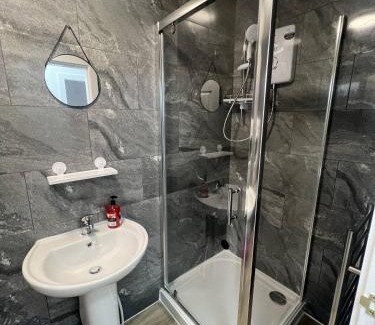 Liverpool Apartment | Roof Terrace Wm Smart Tv Free Parking