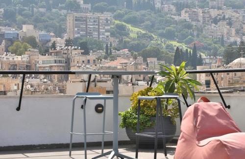 Haifa Apartment | ROOFTOP 42 - Penthouse