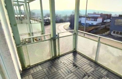 Soflingen Apartment | Rooftop Apartments - Doppelzimmer Deluxe in Gemeinschaftsunterkunft Weinberg R3