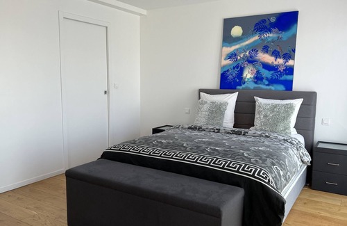 Malakoff Apartment | Rooftop luxury apartment, Jacuzzi