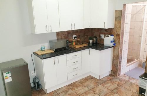 Kathu Apartment | Rooibok 4