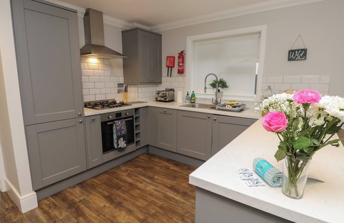 Rookley Cottage | Rookley Lake Cottage