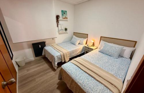 Reyes Huertas Apartment | Room 01 - Old Town Cáceres