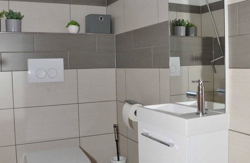 Aldingen Cottage | Room 1 - Pension N37 - modern furnished rooms in a quiet location