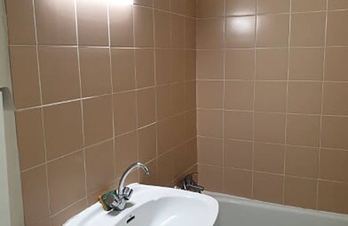 Le Blanc-Mesnil Apartment | Room 15 minutes from CDG airport and 20 minutes from Paris