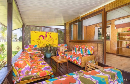 Moorea-Maiao House | Room 2 - Secluded Rustic Bungalow by Tipaniers Beach