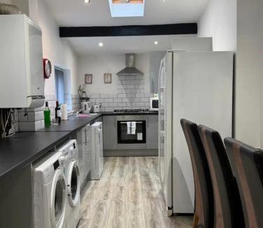 Liverpool House | Room 3 Shared House in L6