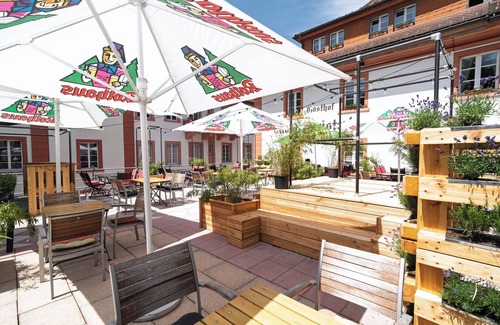 St. Blasien Apartment | Room '3' with Shared Garden and Wi-Fi