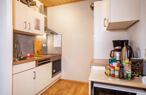 Ravensburg Apartment | 'Room 4', cozy double room with large bed