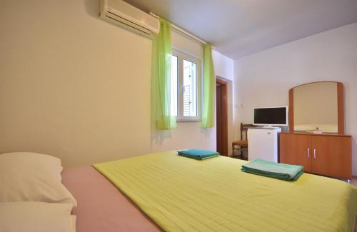 Bol House | Room 4 Two