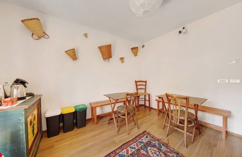 Pieve di Cadore Apartment | Room '5- Affittacamere Nene Mansarda' with Mountain View, Shared Terrace and Wi-Fi
