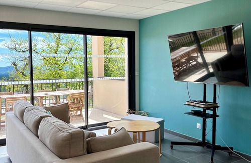 Planzolles House | Room 6 - Family room