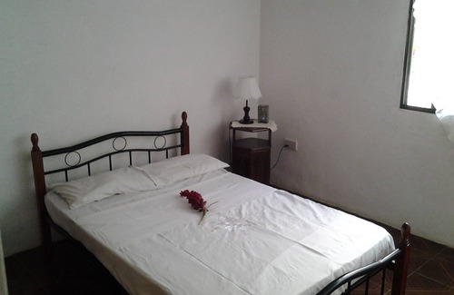 Mahe Island House | ROOM 60th 2 adults 1 baby