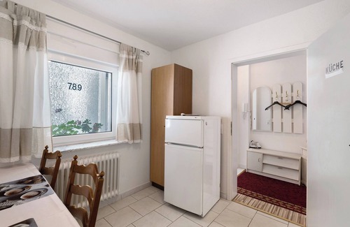 Baden-Baden Apartment | Room '7' with Shared Terrace and Wi-Fi