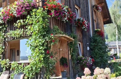 Sibratsgfaell Apartment | Room 'Bergblick' with Mountain View, Shared Garden and Wi-Fi