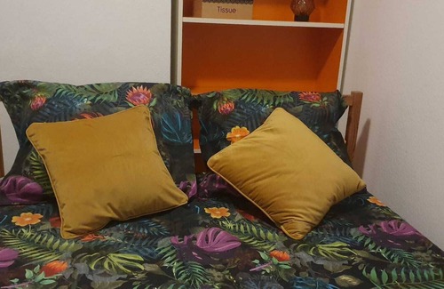 Mortsel House | Room-cosy Room In Antwerpen