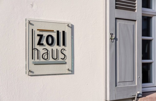 Endingen am Kaiserstuhl Apartment | Room 'Doppelzimmer' with Wi-Fi