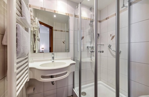Rosenfeld House | Room 'Doppelzimmer 23' with Balcony and Wi-Fi