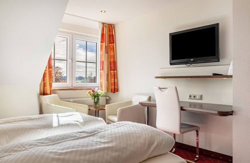 Rosenfeld House | Room 'Doppelzimmer 26' with Wi-Fi