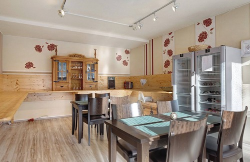 Sankt Georgen im Schwarzwald Apartment | Room 'Doppelzimmer Mit Balkon 21' with Shared Garden, Balcony and Wi-Fi