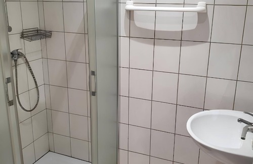 Minusio House | Room-double Room With Air Conditioning -