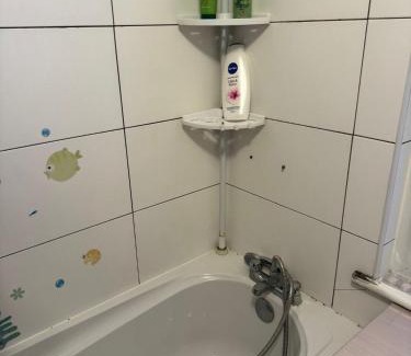 South Harrow Apartment | Room for rent