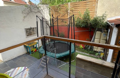 Colombes House | Room for rent in La villa Hélène