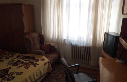 Ankara City Center House | ROOM FOR RENT SO CLOSE TO EMBASSİES KIZILAY