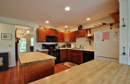 Chautauqua House | Room for the whole family at this Chautauqua Institution home!