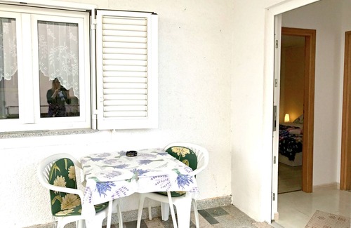 Zambratija Apartment | Room for two with private bath, two steps from the sea, Zambratija, WiFi, parking