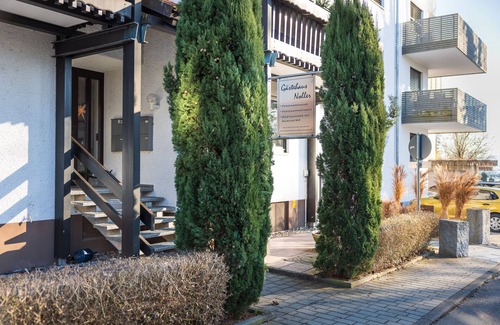 Ludwigshafen Apartment | Room 'Gästezimmer 2' with Balcony and Wi-Fi