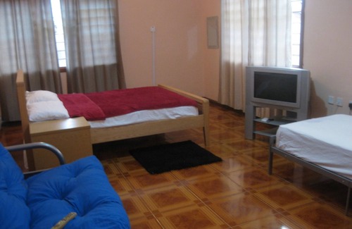 Adenta House | Room-ghouse - Ideal For Friends Family A