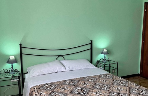 Saint-remy-de-provence House | Room-ground Floor Suite - Casa T Home Be