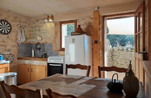 Salernes House | Room in a Provençal bastidon