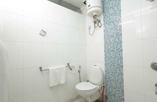 South Extension House | Room in B&B - Home Stay Cum Bed and Breakfast