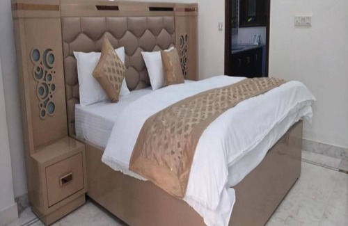 South Extension House | Room in B&B - Home Stay Cum Bed and Breakfast