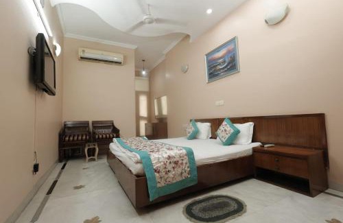 Vasant Vihar House | Room in BB - Bed and Breakfast Cum Home Stay