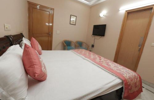 Vasant Vihar House | Room in BB - Bed and Breakfast Cum Home Stay