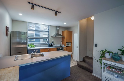 Parnell Apartment | Room in CBD Townhouse
