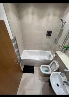 Kennington House | Room in Central London Zone 1
