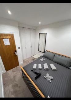 Kennington House | Room in Central London Zone 1