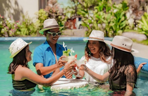 Las Penitas House | Room in Guest Room - Cabana For 5 People And Pool