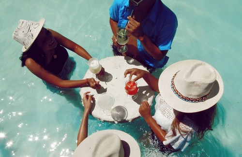 Las Penitas House | Room in Guest Room - Cabana For 5 People And Pool